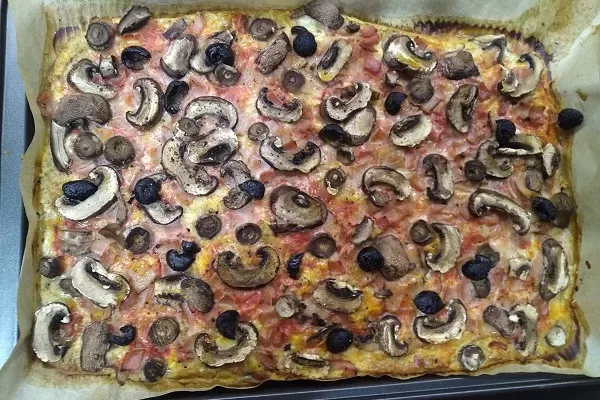 keto pizza recipe with mozzarella crust