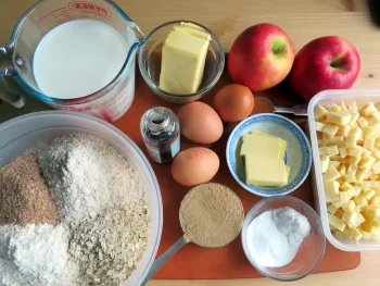 Cheesy Apple Breakfast Loaf Ingredients