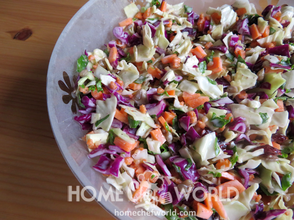 Sunflower Crunch Salad Presentation