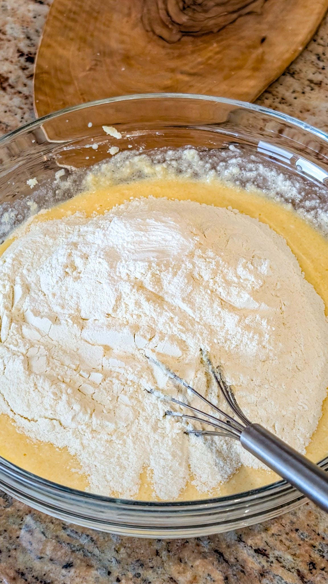Sоur Cream Pоund Cake - Home Chef World